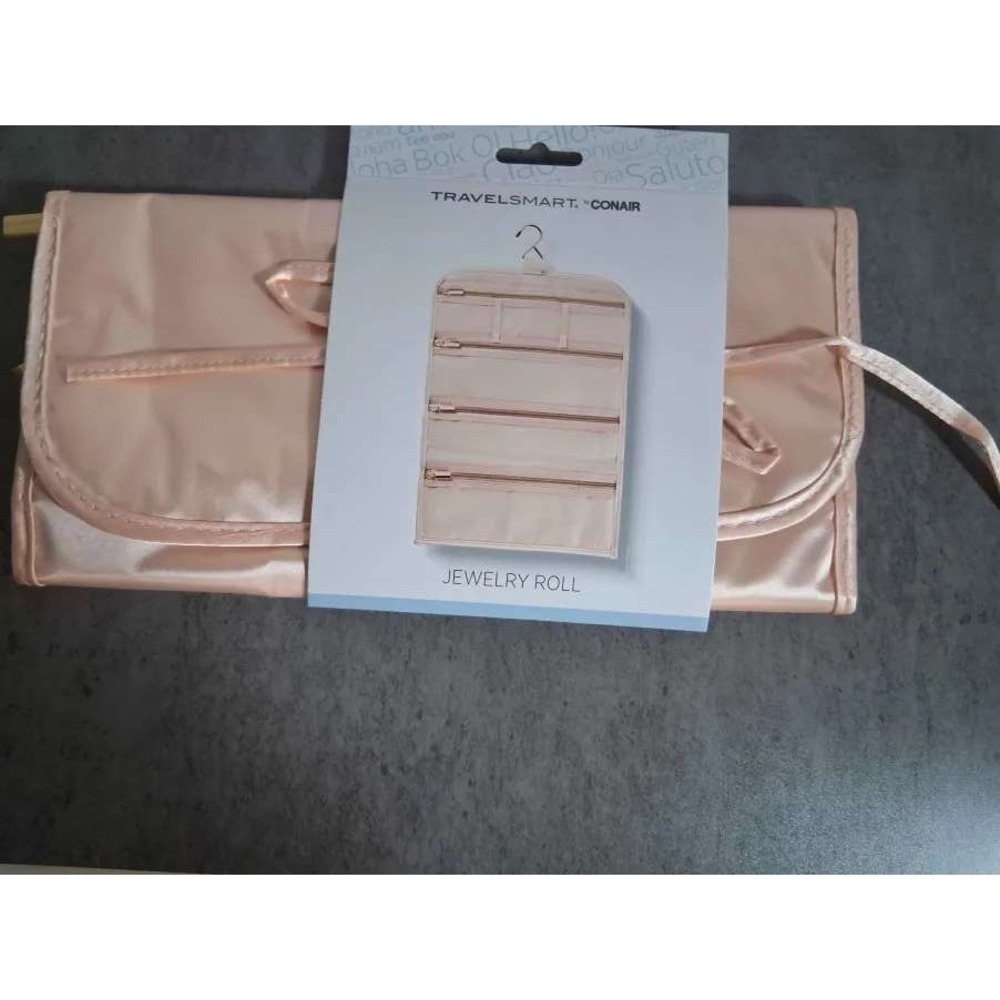 TravelSmart by Conair Jewelry Roll 6-Pocket Hanging Organizer Peach Satin